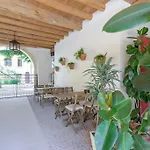 Oda ve Kahvaltı Corte Jago 4*