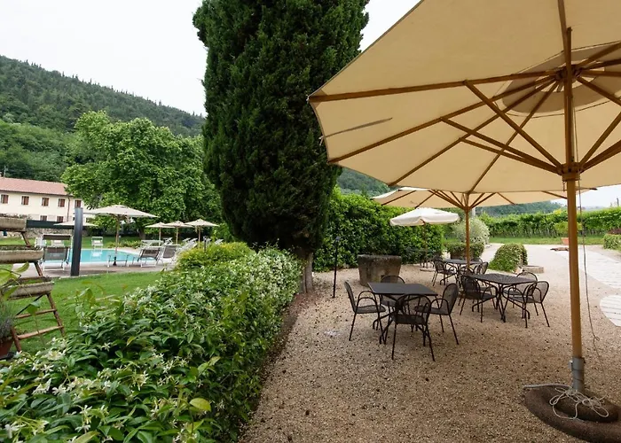 Corte Jago 4* Неграр