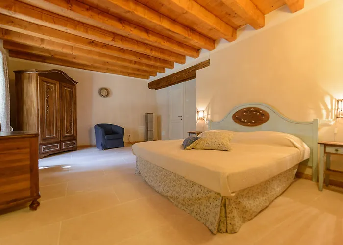 Bed and Breakfast Corte Jago 4*